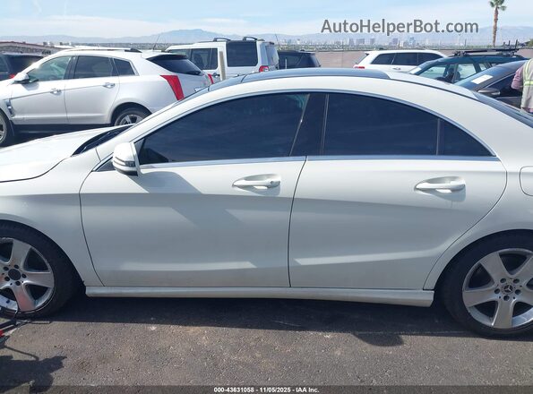 WDDSJ4EB6JN611314 2018 MERCEDES-BENZ CLA 250 White Vista interior de 360 grados