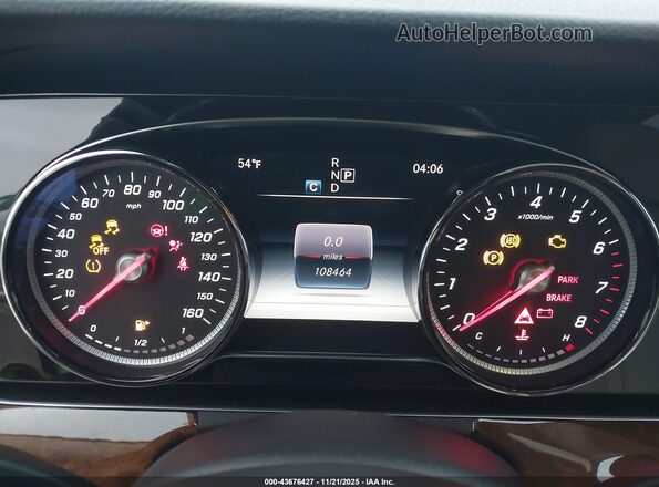 WDDZF4KB4HA124571 2017 MERCEDES-BENZ E-CLASS White Widok tylnych siedzeń