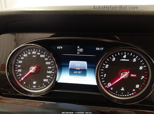 WDDZF4KB6JA390003 2018 MERCEDES-BENZ E-CLASS Белый Вид задних сидений