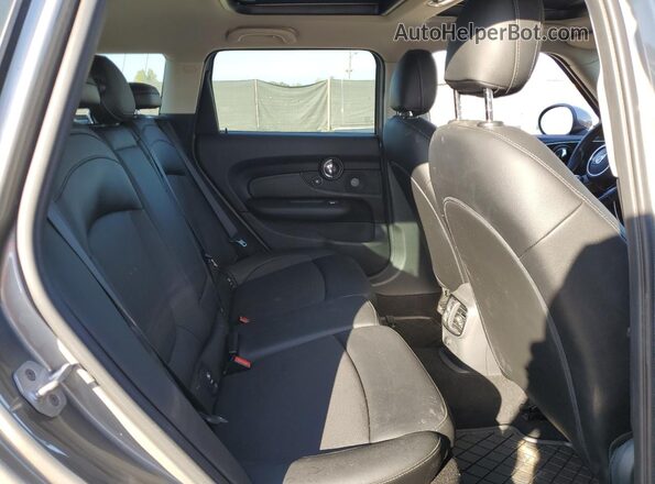 WMWLU1C59J2C42371 2018 MINI COOPER Tan Rear seats view