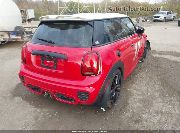 WMWXR5C03M2N86830 2021 MINI HARDTOP Красный Задняя правая четверть