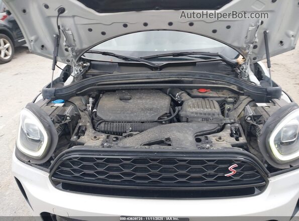 WMZ83BR0XP3P87475 2023 MINI COUNTRYMAN Серебряный Вид сзади