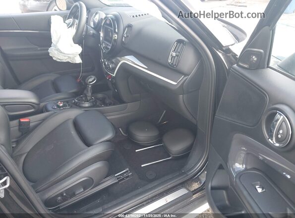 WMZYT3C34H3D98201 2017 MINI COUNTRYMAN Черный Вид салона спереди