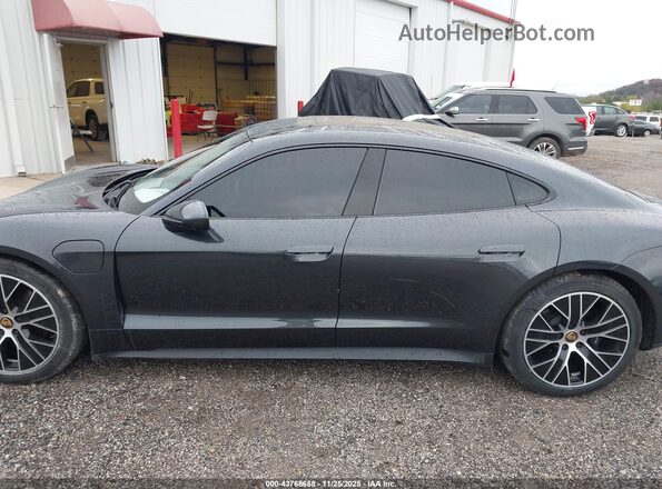 WP0AA2Y16NSA15577 2022 PORSCHE TAYCAN Gray Widok wnętrza 360 stopni