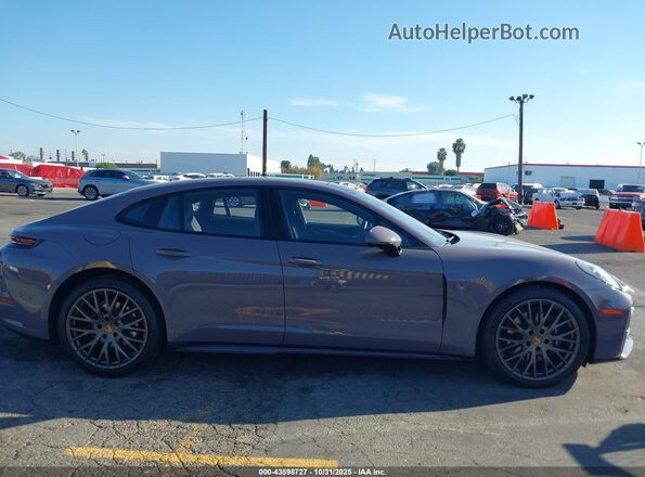 WP0AA2YA0SL007719 2025 PORSCHE PANAMERA Purple Widok wnętrza z tyłu