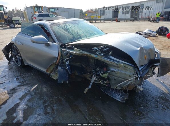 WP0AB2A91LS229769 2020 PORSCHE 911 Серебряный Передняя правая четверть