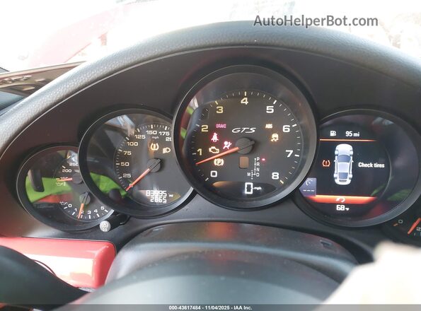 WP0AB2A96JS122326 2018 PORSCHE 911 Orange Widok tylnych siedzeń
