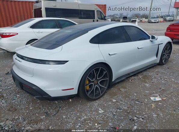 WP0AC2Y18NSA54603 2022 PORSCHE TAYCAN Белый Задняя правая четверть