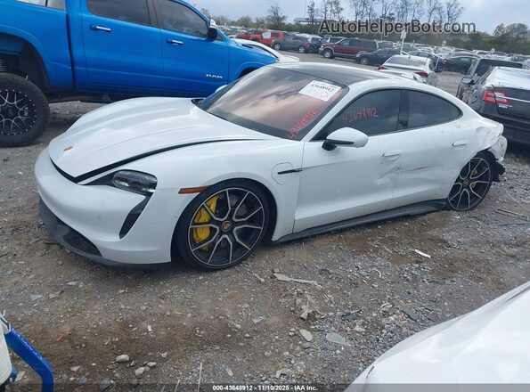 WP0AC2Y18NSA54603 2022 PORSCHE TAYCAN Белый Передняя левая четверть