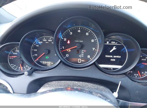 WP1AA2A2XHKA88888 2017 PORSCHE CAYENNE Белый Вид задних сидений