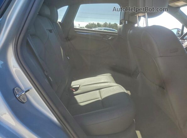 WP1AA2A51PLB03149 2023 PORSCHE MACAN Серебряный Вид задней части салона