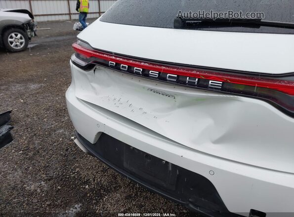WP1AA2A53MLB05903 2021 PORSCHE MACAN Белый Вид спереди
