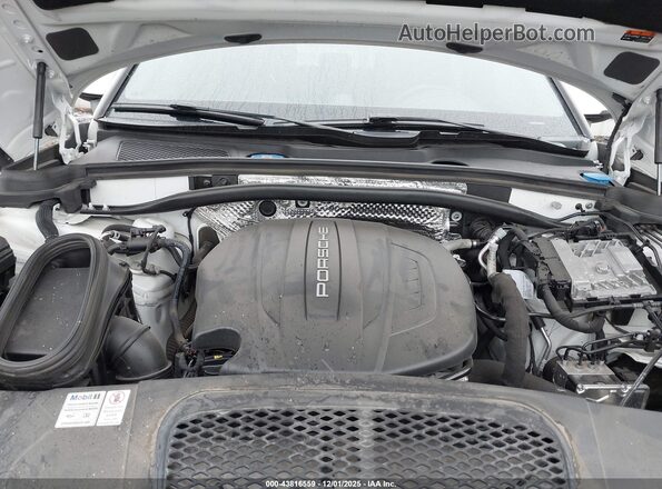 WP1AA2A53MLB05903 2021 PORSCHE MACAN Белый Вид сзади