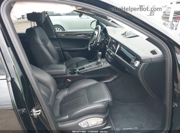 WP1AA2A57LLB04588 2020 PORSCHE MACAN Black Widok wnętrza z przodu