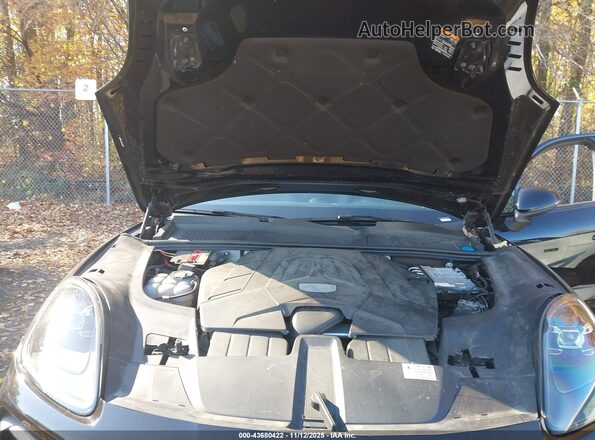 WP1AA2AY0LDA03395 2020 PORSCHE CAYENNE Black Հետևի տեսք