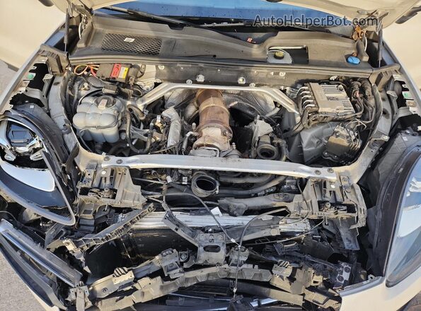 WP1AA2AY3MDA03490 2021 PORSCHE CAYENNE Gray Vista del compartimento del motor