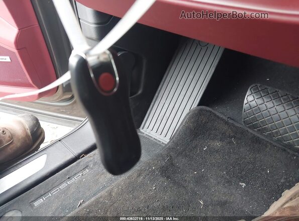 WP1AA2AY4LDA05098 2020 PORSCHE CAYENNE Серый Вид панели приборов