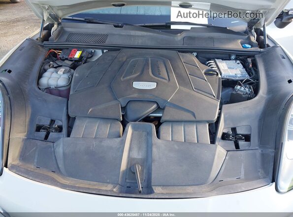 WP1AA2AY5LDA07474 2020 PORSCHE CAYENNE Gray Widok z tyłu