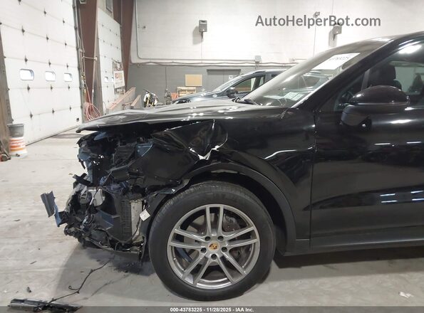 WP1AA2AY7LDA04432 2020 PORSCHE CAYENNE Черный Вид спереди