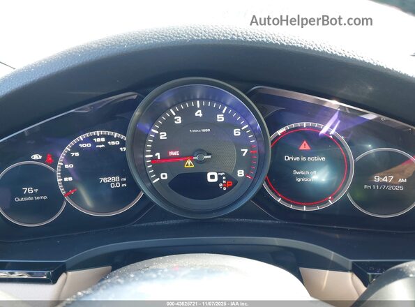 WP1AA2AY7LDA04737 2020 PORSCHE CAYENNE Purple Vista de los asientos traseros