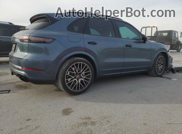 WP1AF2AY8LDA39210 2020 PORSCHE CAYENNE Blue Tył prawy