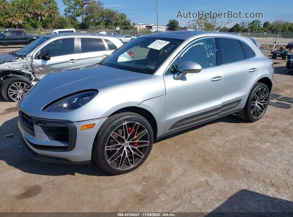 WP1AG2A58PLB39936 2023 PORSCHE MACAN Silver Przód lewy