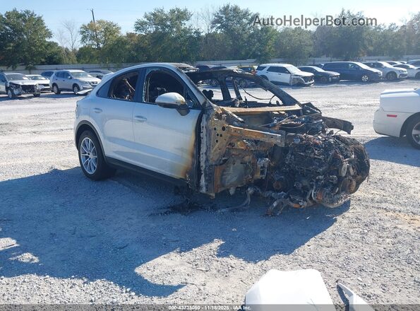 WP1BA2AY3RDA51325 2024 PORSCHE CAYENNE Белый Передняя правая четверть