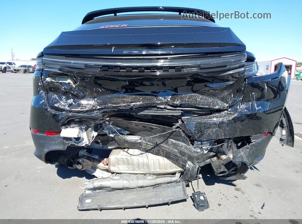 WP1BA2AY6RDA52436 2024 PORSCHE CAYENNE Black Widok z przodu