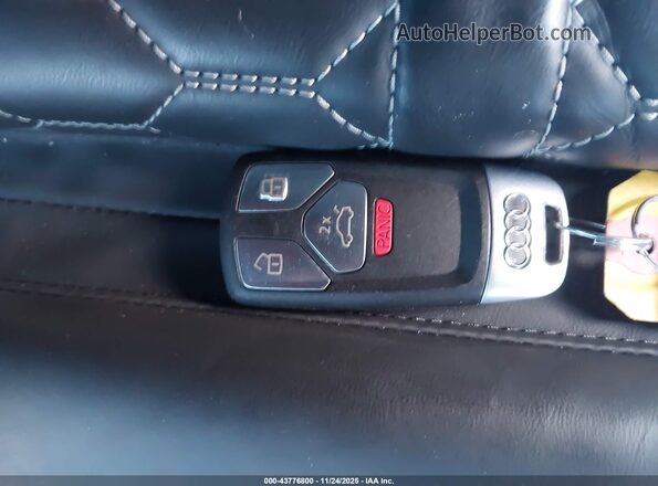WUAAWCF51MA902392 2021 AUDI RS5 Black Dashboard view