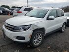 2017 Volkswagen Tiguan Wolfsburg White vin: WVGSV7AX4HK028068