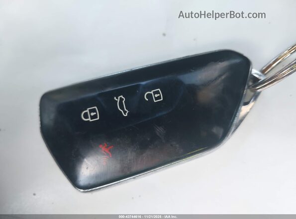 WVGTMPE20MP052726 2021 VOLKSWAGEN ID.4 White Vista del salpicadero