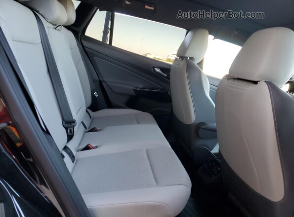 WVGTMPE28MP054997 2021 VOLKSWAGEN ID.4 Black Vista interior trasera