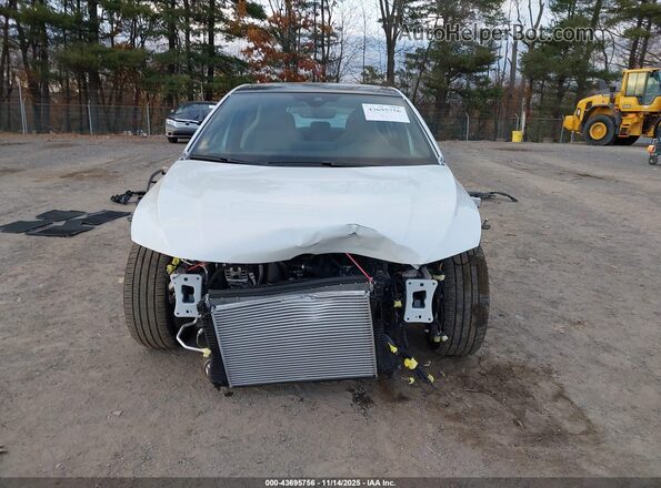 WVW3A7CD8SW219855 2025 VOLKSWAGEN GOLF White უკანა სალონის ხედი