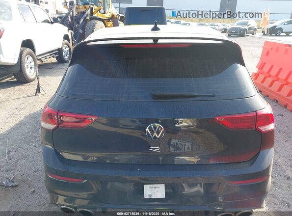 WVWEB7CD6RW208174 2024 VOLKSWAGEN GOLF Черный 
