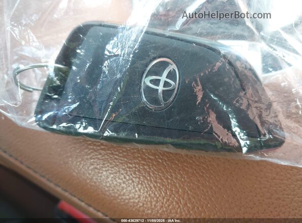 WZ1DB0G02PW053972 2023 TOYOTA GR SUPRA Белый Вид панели приборов