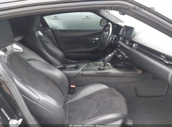 WZ1DB2C04MW042825 2021 TOYOTA GR SUPRA Черный Вид наклейки с VIN-кодом