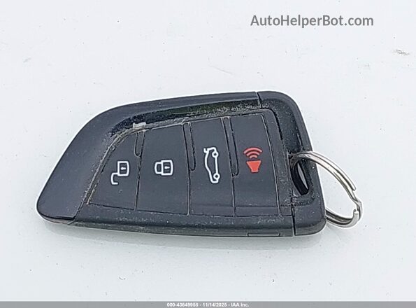 WZ1DB2C04MW042825 2021 TOYOTA GR SUPRA Черный Вид панели приборов