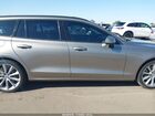 2020 Volvo V60 T5 Momentum Золотой vin: YV1102EK8L2376930