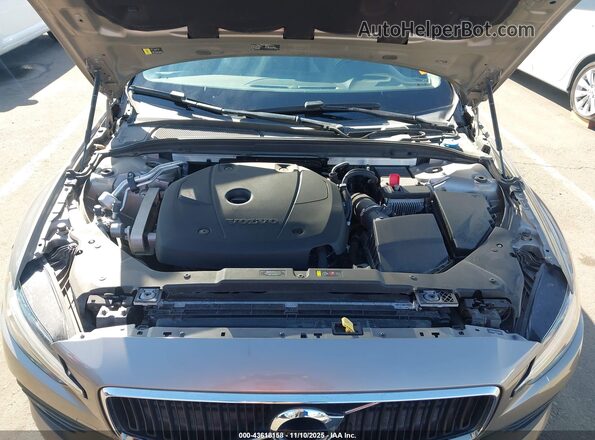 YV1102EK8L2376930 2020 VOLVO V60 Золотой Вид сзади
