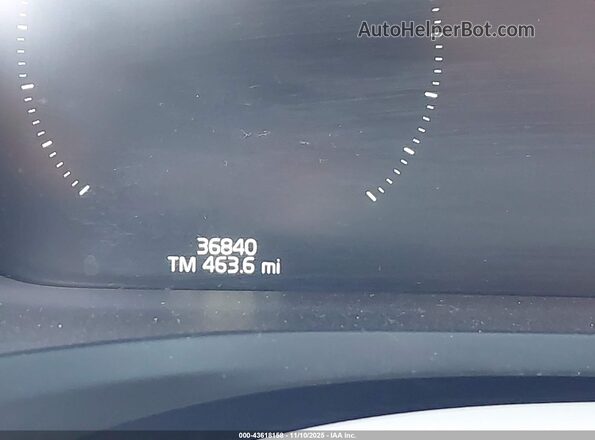 YV1102EK8L2376930 2020 VOLVO V60 Золотой Панорамный вид салона 360°