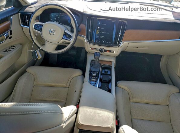 YV1A22ML8H1005557 2017 VOLVO S90 Gray Vista del salpicadero