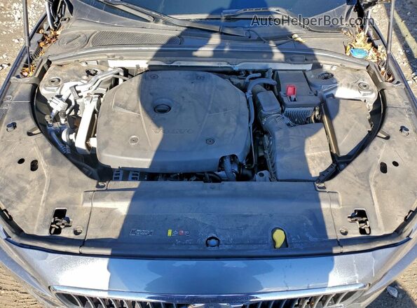 YV1A22ML8H1005557 2017 VOLVO S90 Gray Vista interior trasera