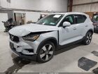 2020 Volvo Xc40 T5 Momentum Белый vin: YV4162UK0L2249186