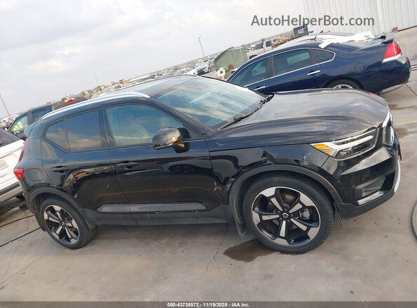 YV4162UKXM2455746 2021 VOLVO XC40 Black უკანა სალონის ხედი