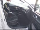 2021 Volvo Xc40 T5 R-design White vin: YV4162UMXM2572423