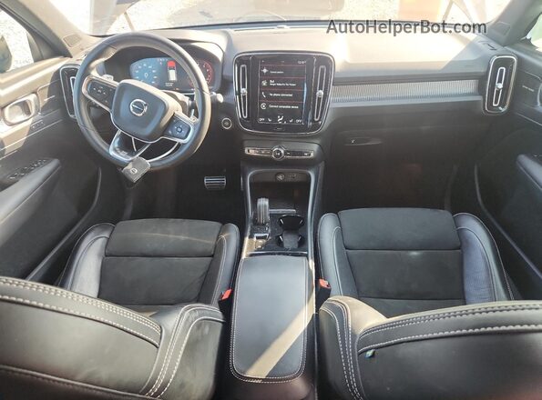 YV4162XZ2K2012254 2019 VOLVO XC40 Black Vista del salpicadero