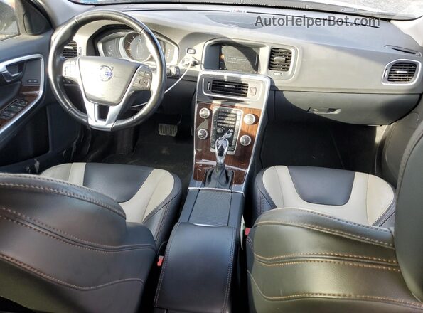 YV440MWM2H1031708 2017 VOLVO V60 Silver წინა პანელის ხედი
