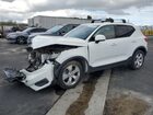 2019 Volvo Xc40 T4 Momentum White vin: YV4AC2HK3K2124054