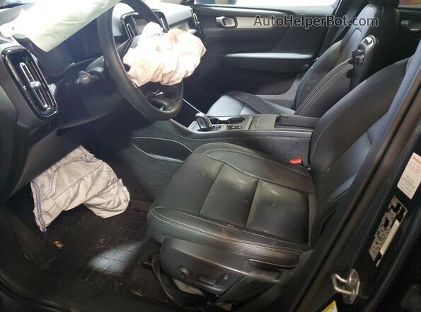 YV4AC2HK8M2556481 2021 VOLVO XC40 Синий Вид салона спереди