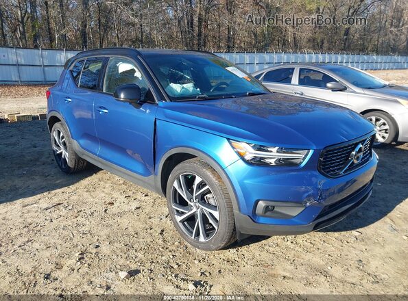 YV4AC2HM0L2284251 2020 VOLVO XC40 Blue Вид спереду
